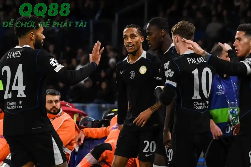 Chelsea đã chính thức giành vé vào vòng 16 đội Champions League sau khi đánh bại Napoli với tỷ số 3-2 (Ảnh: talkSPORT).